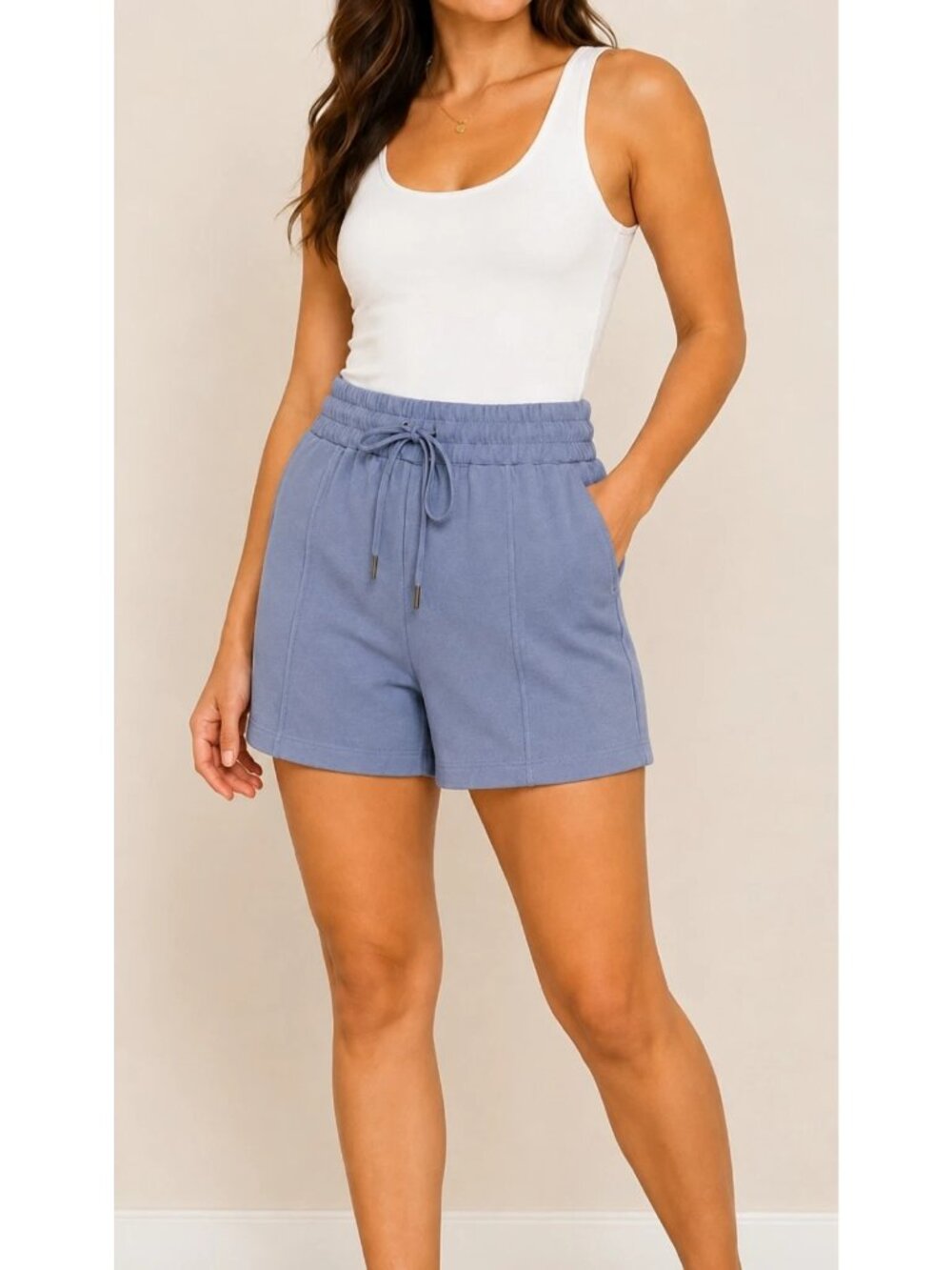 BCBG Women's Athletic Shorts Drawstring Elastic Waist Pockets Large new with tag